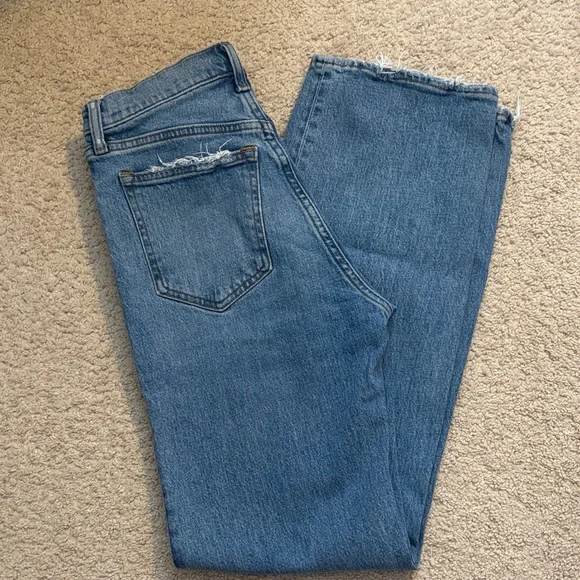 Abercrombie & Fitch Straight-Leg Jeans in Medium Blue Wash - Picture 6 of 8